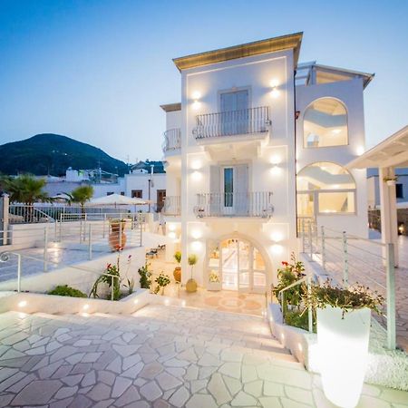 Odysseus Hotel Lipari  Exteriör bild