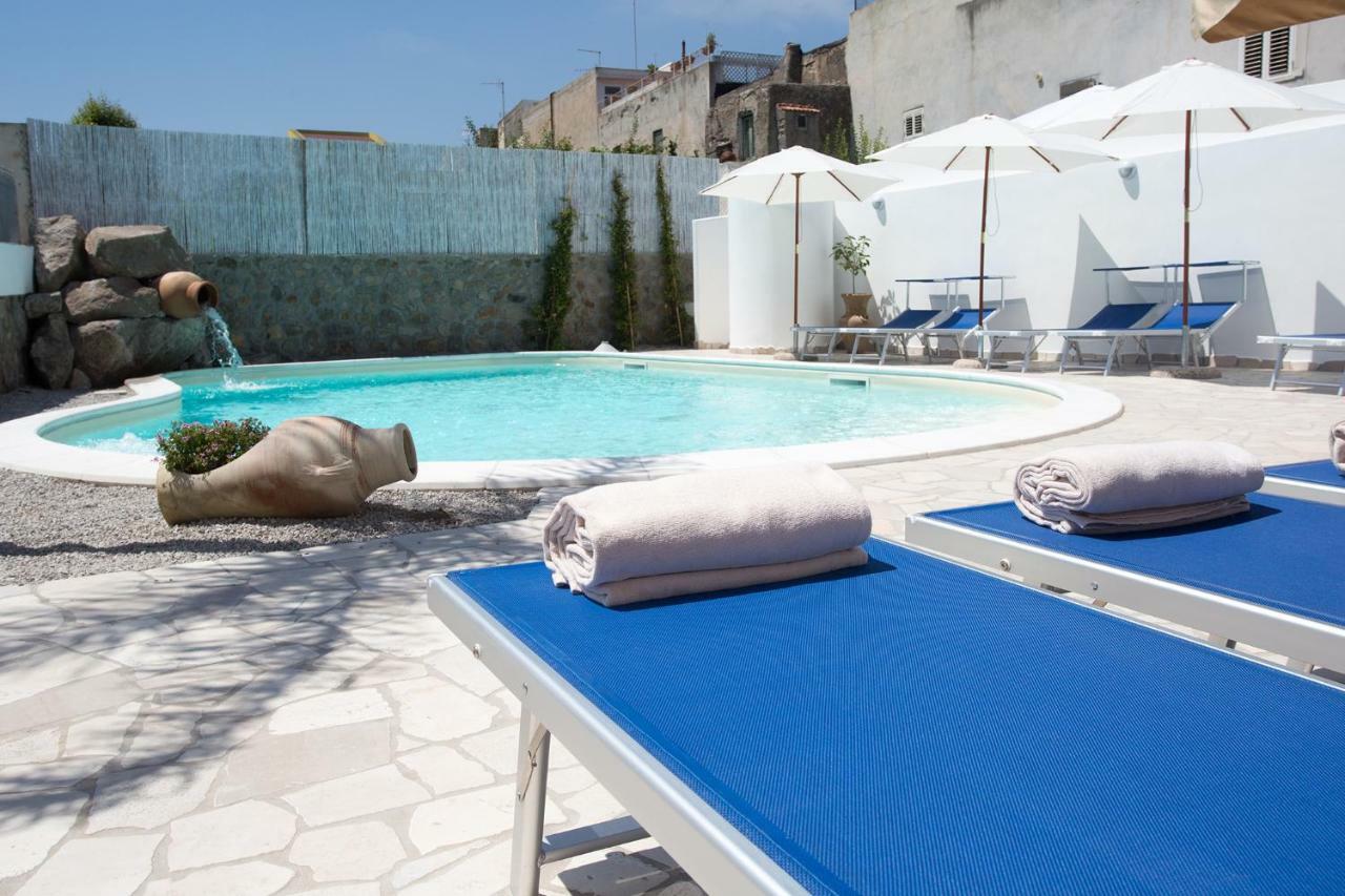 Odysseus Hotel Lipari  Exteriör bild