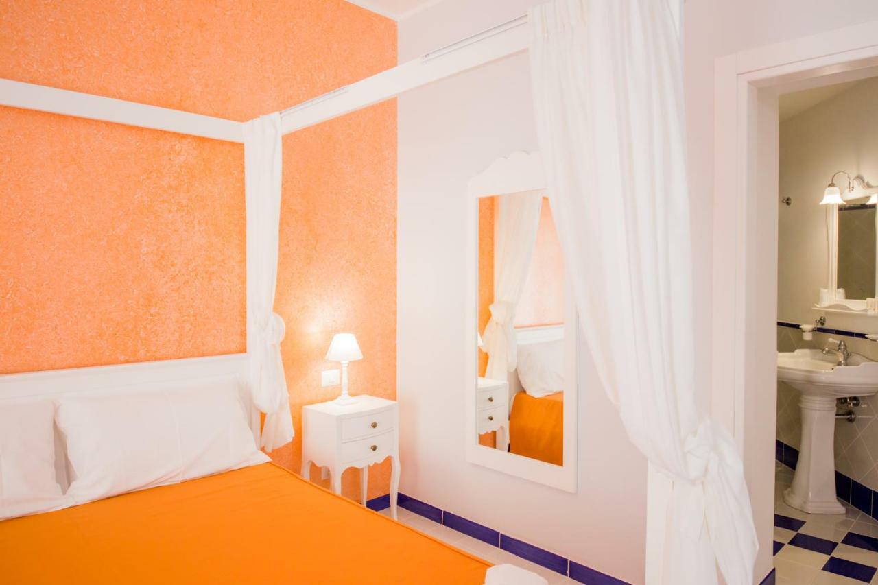 Odysseus Hotel Lipari  Exteriör bild